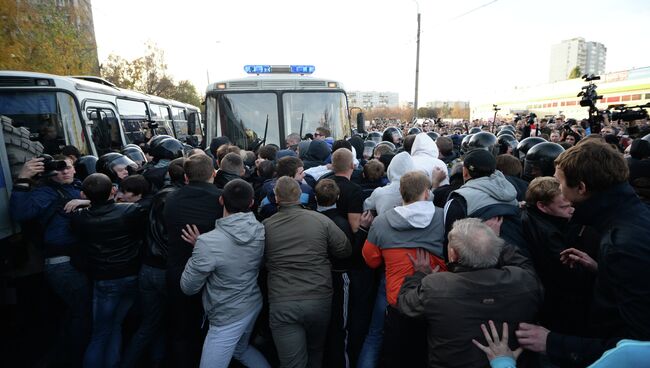 Во время беспорядков в московском районе Бирюлево