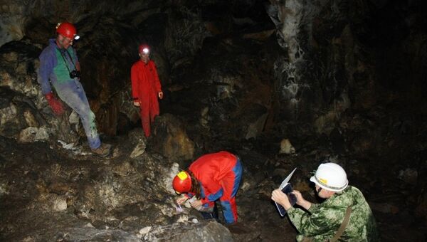 Изучение алтайских пещер учеными из Словении