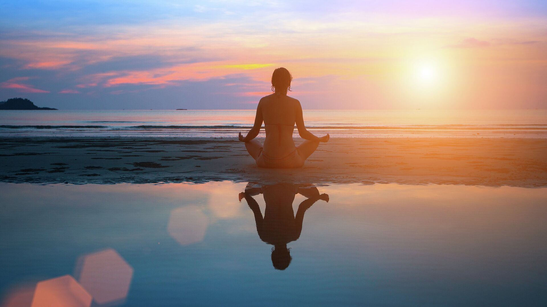 Слушать утреннюю медитацию. Спокойствие и Гармония. Медитация на море. Йога на закате.