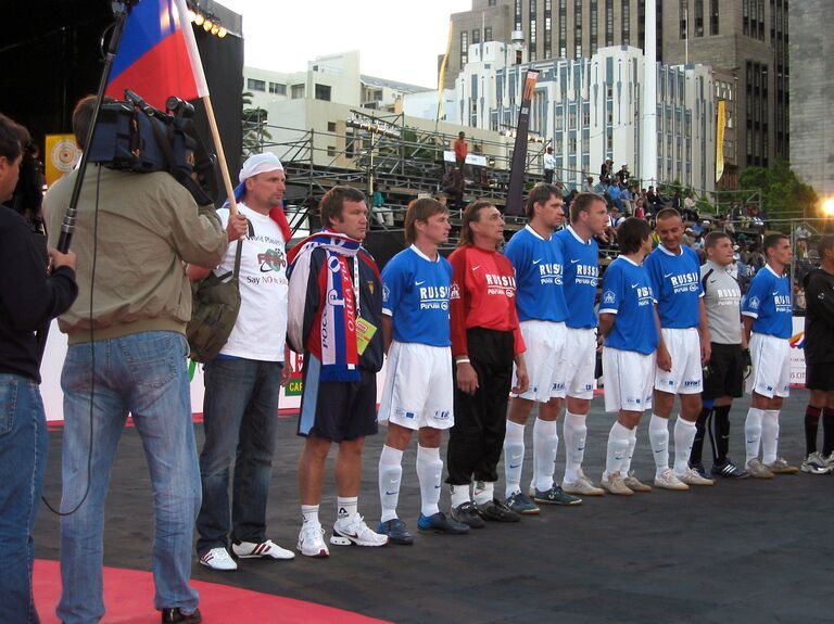 Андрей Митин (в центре) на ЧМ в Кейптауне Андрей Митин (в центре) на ЧМ в Кейптауне