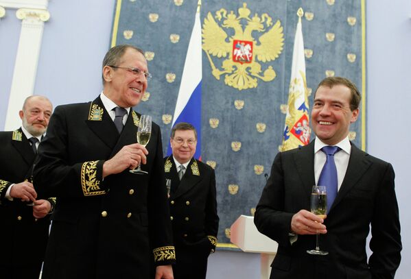 Президент РФ Дмитрий Медведев и министр иностранных дел РФ Сергей Лавров, 2012 год