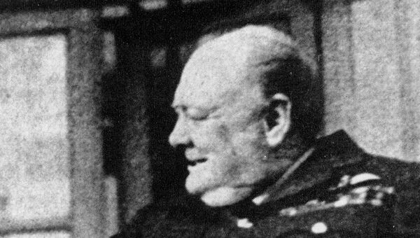 Премьер-министр Великобритании Уинстон Черчилль. Репродукция. Архив