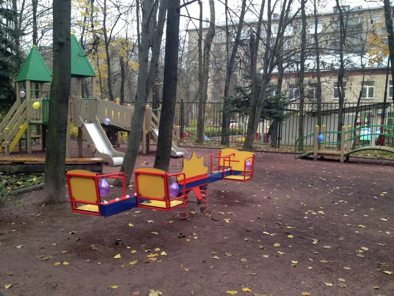 Интегративная детская площадка, построенная с учетом особенностей детей с ДЦП и аутизмом Интегративная детская площадка, построенная с учетом особенностей детей с ДЦП и аутизмом