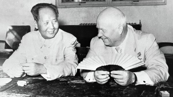 Никита Сергеевич Хрущев и Мао Дзе Дун