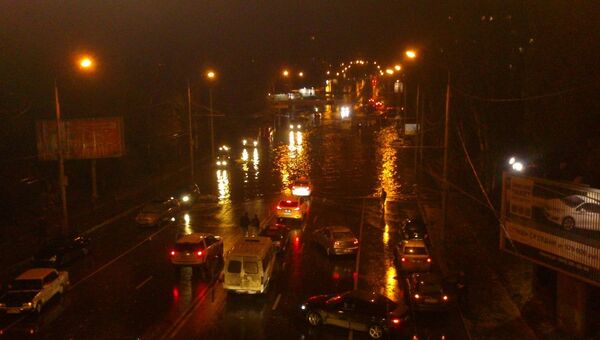 Затопленные после ливня улицы Ростова-на-Дону. Фото с места события