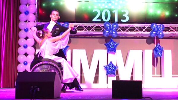 Танцы в инвалидных колясках и стихи о маме: как прошел Космофест-2013