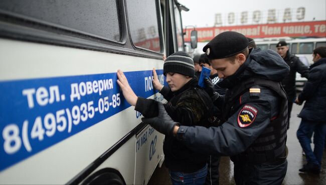 Полиция проверяет московский рынок Садовод