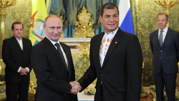 В.Путин провел переговоры с Р.Корреа в Кремле. Фото с места события
