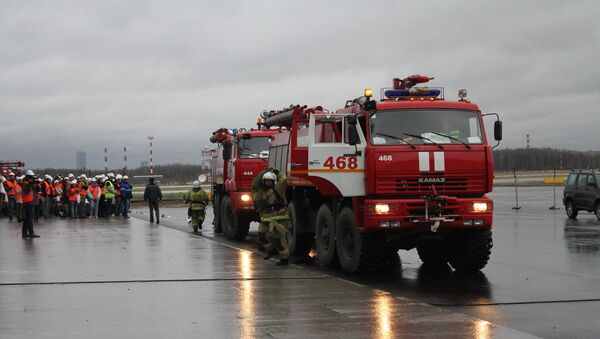 Учения по ликвидации пожара в Пулково. Фото с места событий