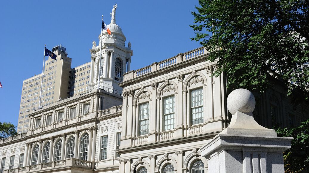 Первый в истории Нью-Йорка мэр-мусульманин приступит к работе 1 января