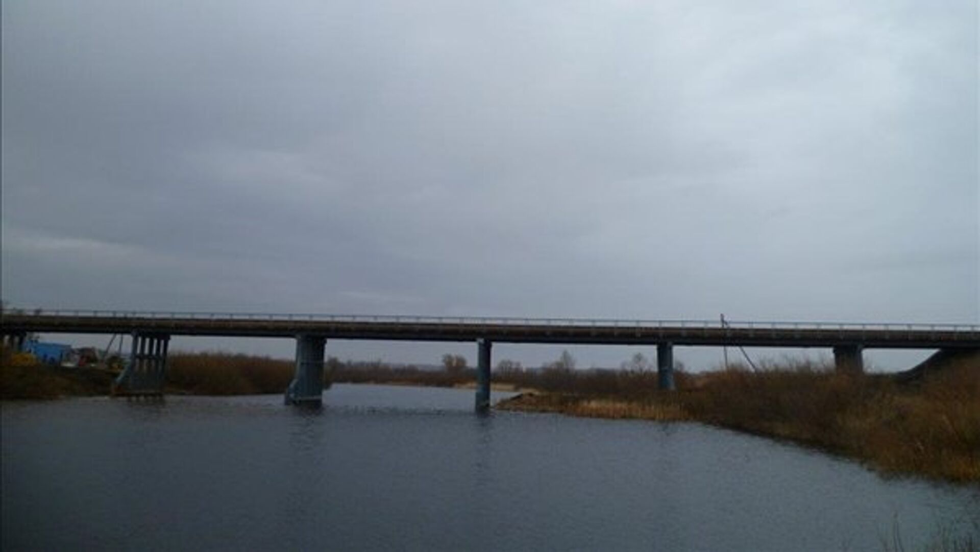 Автодорожный мост через реку Карасук в Новосибирской области, архивное фото - РИА Новости, 1920, 19.10.2023