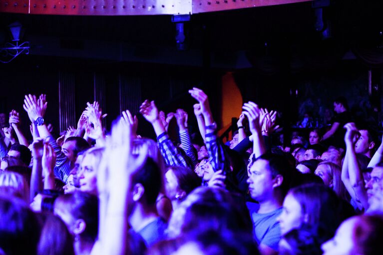 SOS матросу: Мумий Тролль порадовал Томск в дождливый вечер пятницы