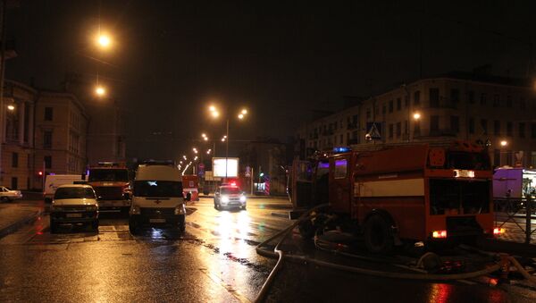 Пожар в центре Петербурга. Архивное фото