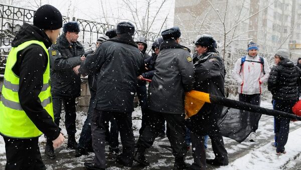 Задержание участников Русского марша в Красноярске, фото с места событий