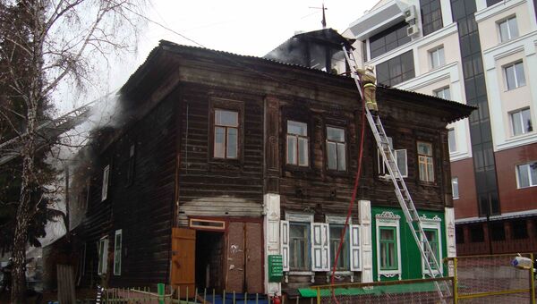 Пожар в Томске на улице Красноармейской, 84