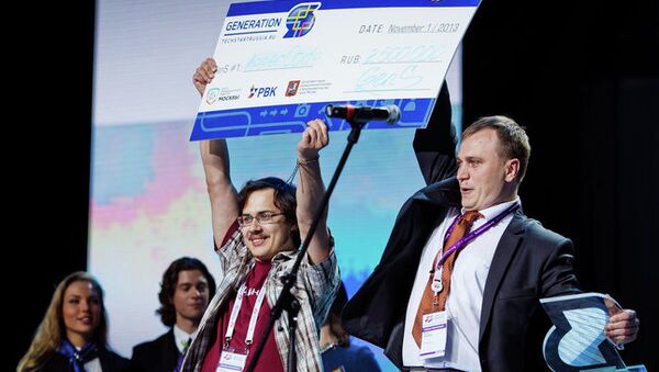 Авторы проекта Appercode, победившего в конкурсе Generation S в 2013 году, получают приз