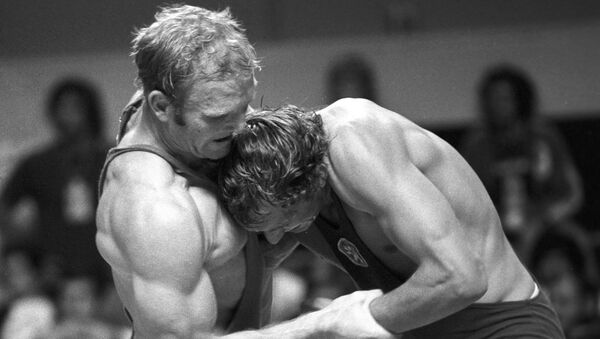 Двукратный олимпийский чемпион (1972 и 1976 годов) борец вольного стиля Иван Ярыгин (слева, весовая категория до 100 кг)