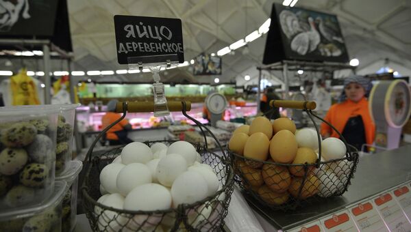 Рост цен на куриные яйца, архивное фото.
