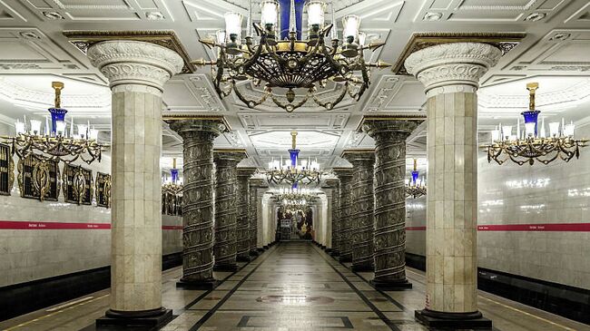 Cтанция Петербургского метрополитена Автово. Архивное фото