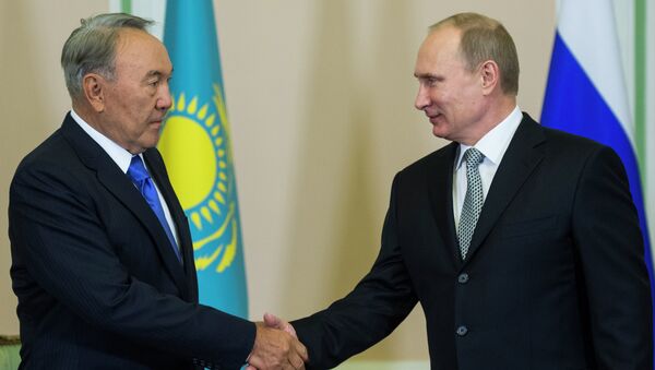 Владимир Путин и Нурсултан Назарбаев в Екатеринбурге. Архивное фото.