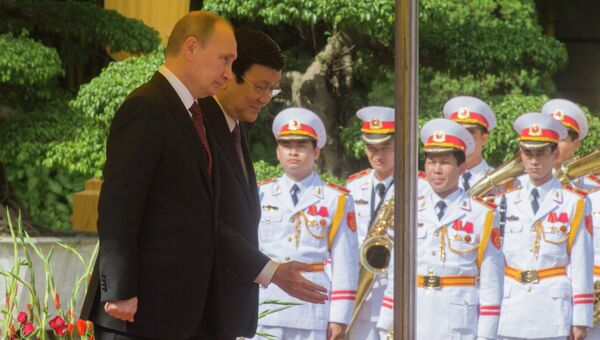 Официальный визит В.Путина во Вьетнам. Фото с места события