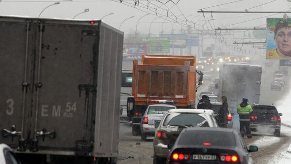 Заторы на дорогах Новосибирска, фото из архива