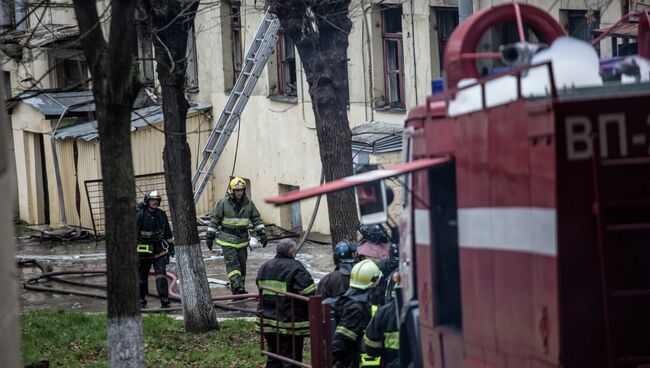 Пожар в НИИ радиоэлектроники в Москве. Фото с места события