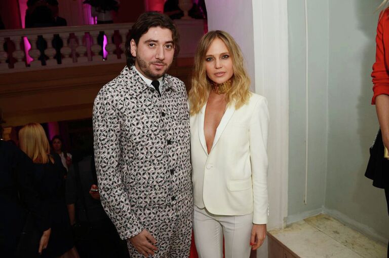 Михаил Друян и певица Глюкоза на церемонии вручения премии Женщина года GLAMOUR 2013