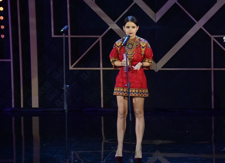 Победительница в номинации Женщина года фэшн-консультант, digital media директор ЦУМа Мирослава Дума