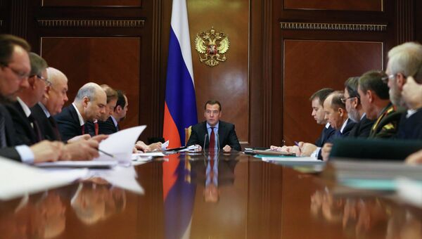 Д.Медведев провел заседние правительственной комиссии, архивное фото