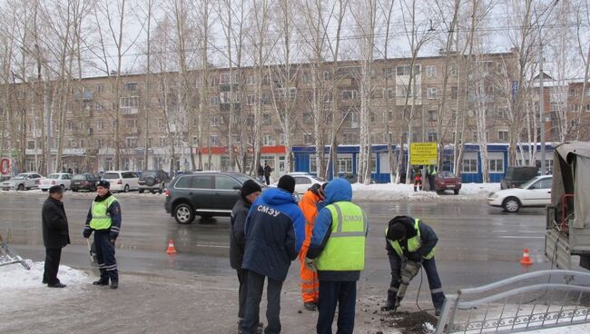 Демонтаж зебры напротив ГИБДД Томска