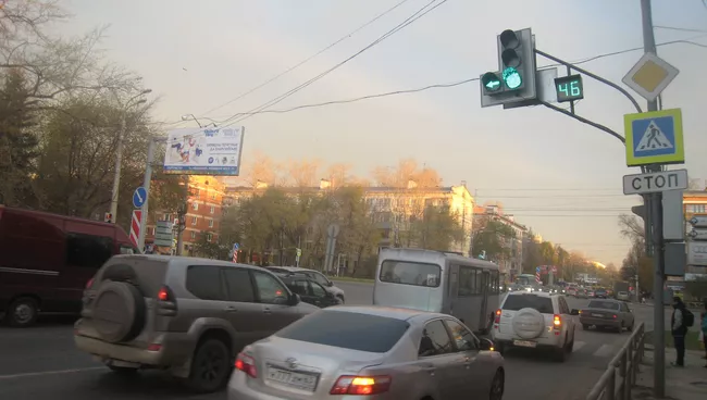 Первый умный светофор в Самаре, архивное фото