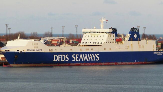 Торговое судно Britannia Seaways, оператором которого является датская фирма DFDS, Архивное фото