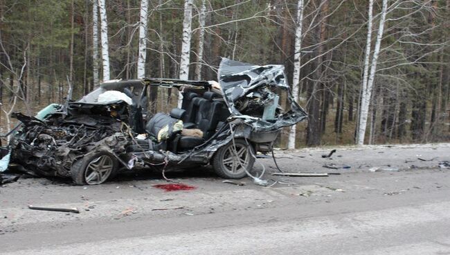 Автобус столкнулся с иномаркой в Новосибирской области