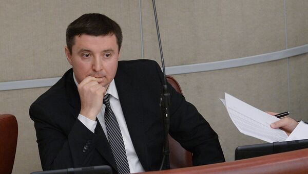 Замминистра труда и соцзащиты РФ Андрей Пудов на пленарном заседании Государственной Думы РФ