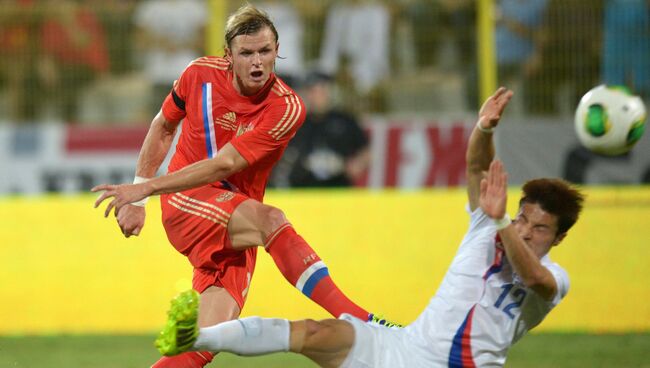 Футбол. Товарищеский матч. Россия - Корея Футбол. Товарищеский матч. Россия - Корея