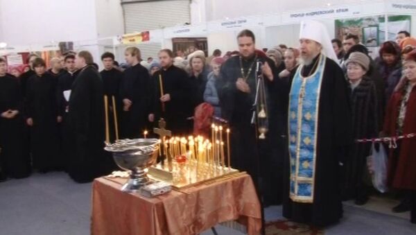 Православные и мусульмане молились в Казани за погибших в авиакатастрофе