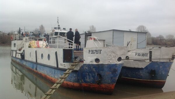 Капитан теплохода пытался ввезти в Новосибирск незаконно вырубленные пихты по реке