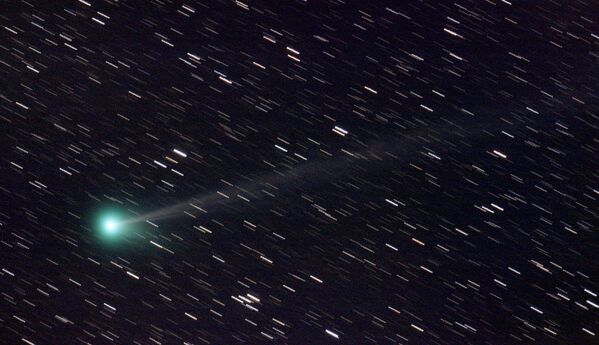 Комета Макнота (C/2009 R1)