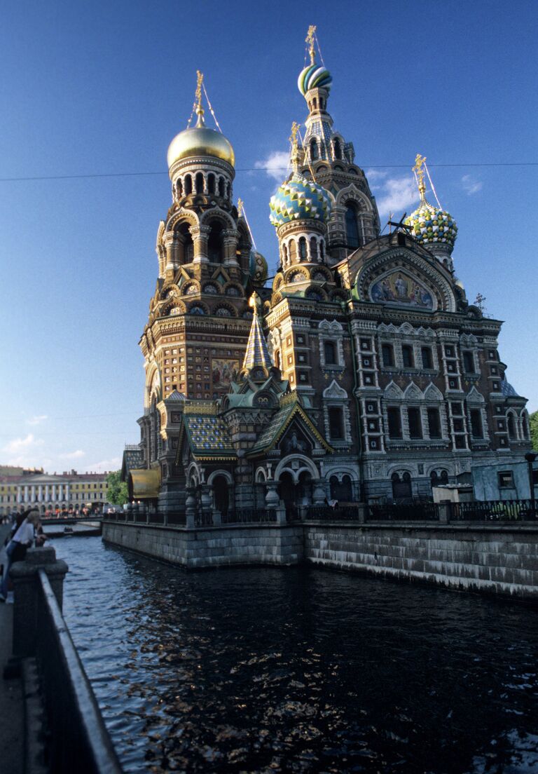 Храм Воскресения Христова (Спаса-на-Крови) на месте гибели императора Александра II в Санкт-Петербурге Храм Воскресения Христова (Спаса-на-Крови) на месте гибели императора Александра II в Санкт-Петербурге