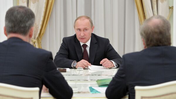 В.Путин встретился с руководителями непарламентских партий, фото с места событий