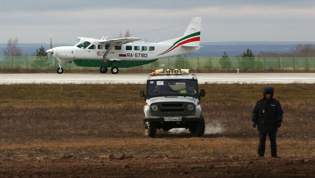 Специалисты выровняли воронку на месте крушения самолета Boeing 737 в Казани. Архивное фото