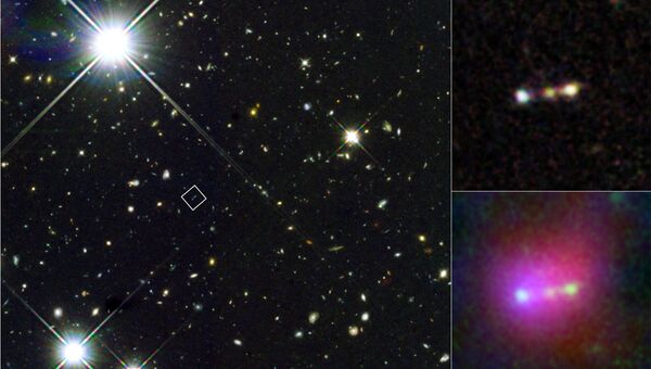 Слева - область ночного неба с выделенным в рамках объектом Химико, справа вверху - приближенное изображение Химико, справа внизу - то же изображение, но с наложением данных орбитального телескопа Spitzer и телескопа Subaru на горе Мауна-Кеа.
