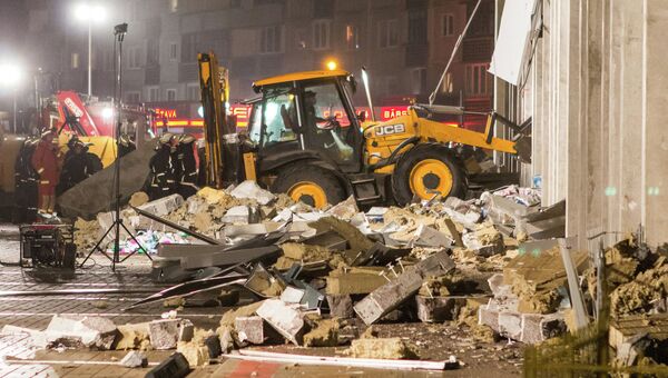 Обрушение крыши торгового центра в Риге, архивное фото