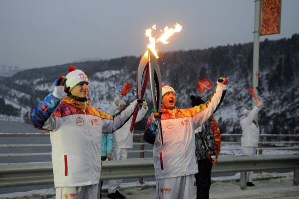 Эстафета Олимпийского огня в Красноярске