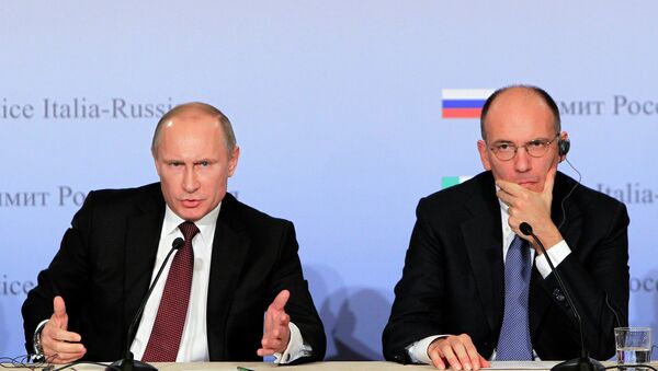 Президент России Владимир Путин с председателем Совета министров Италии Энрико Леттой в Триесте. Архивное фото