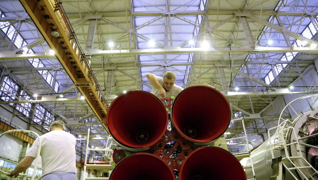 Сборочный цех самарского завода ЦСКБ-Прогресс