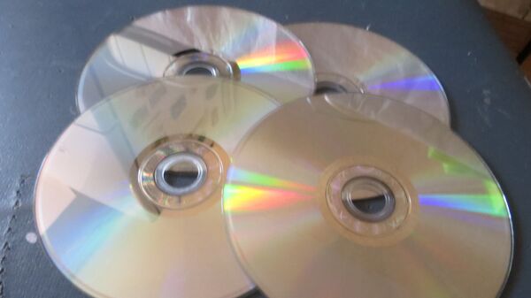 CD-диски. Архивное фото
