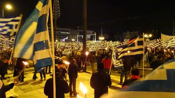 Греческие флаги, архивное фото