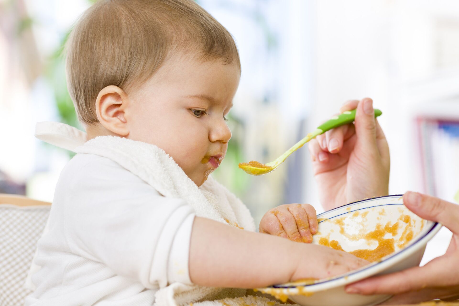 Как отучить ребёнка от ночного кормления